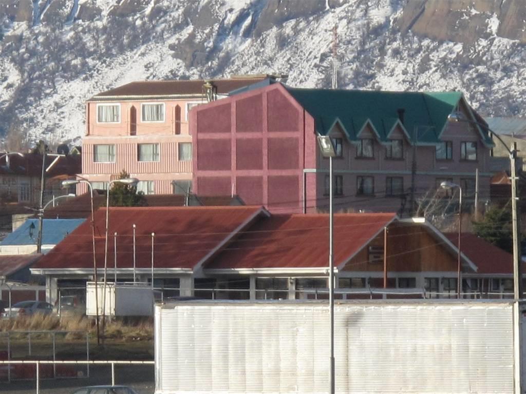 Hotel Saltos Del Paine Puerto Natales Exterior photo